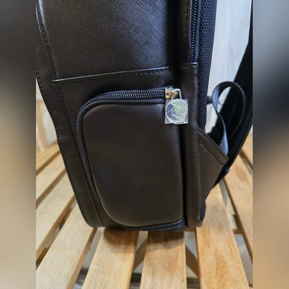 Elegant Black Men's Backpack